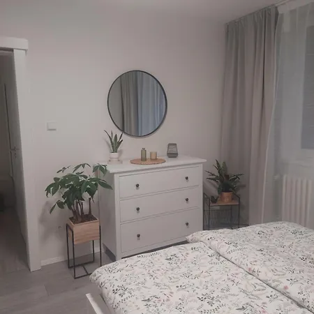 Komfortni Pod Pricnou Appartamento